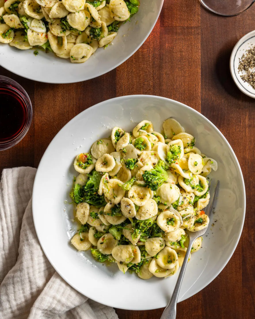 Pasta with broccoli